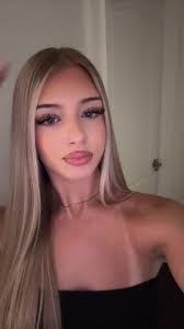 Tori Moran's Instagram, Twitter & Facebook