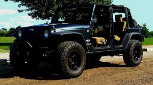 The innovative jeep wrangler is enhanced with removable parts for a thrilling driving experience. How To Take Doors Off Jeep Wrangler Arxiusarquitectura