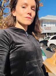 I am a teacher and wonder if 2 weeks of recovery from the classroom would  be enough time off? I am super healthy with saline implants under the  muscle. These are 16