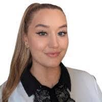 Rita Skelly's Instagram, Twitter & Facebook