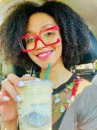 Marla Rivers's Instagram, Twitter & Facebook