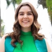 Natalie Devries's Instagram, Twitter & Facebook