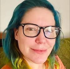 Amy Still's Instagram, Twitter & Facebook