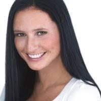 Jaclyn Zaragoza's Instagram, Twitter & Facebook