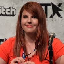 Lindsey Jones's Instagram, Twitter & Facebook