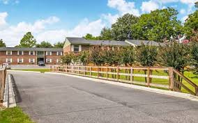 Apartment rent in statesboro has increased by 4.2% in the past year. Maverick Trails Apartments For Rent Statesboro Ga Rentals Com