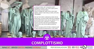 I 12 apostoli dell'eresia politica che sta demolendo il paese. Il Gran Complotto Delle Statue Degli Apostoli Decapitate A Notre Dame Bufale