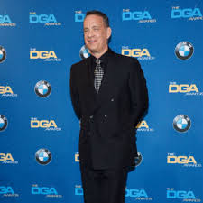 Chet, who is the son of tom hanks and rita wilson, sweetly carried his daughter during a visit to a park. Tom Hanks Starportrat News Bilder Gala De