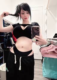 OnlyFans @pinkchyu - Profile, photos & links - Babepedia