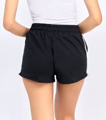 Addison short incredible deportivo con sesgo en