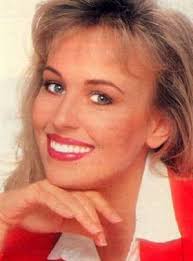 Bringing you back to the General Hospital of the 80's meet... ...Demi and  Genie. (screens names Jackie Templeton and Laura Webber) Yeah. I am that  old.