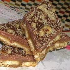 Barres Magiques Aux Biscuits Soda Http Qc Allrecipes Ca Soda Crackers Cracker Cookies Cracker Recipes