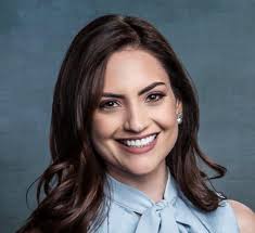 Adweek: Univision's Nightly Newsmagazine Welcomes New Co-Anchor