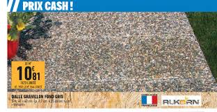 Retrouvez à bas prix dans votre magasin bricomarché falaise tout ce dont vous avez besoin pour aménager, entretenir et embellir maison et jardin. Offre Dalle Gravillon Fond Gris Chez Brico Cash