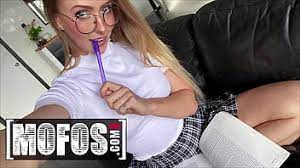 Scarlet Chase) Proves Her Feelings For Her Bff (Elic Chase) By Bouncing Her  Big Ass On His Cock - Mofos - XVIDEOS.COM