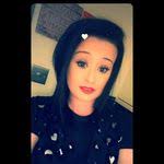 Krystal Thorne's Instagram, Twitter & Facebook