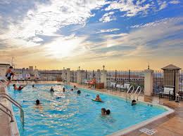 Where balance is struck between old and new, work and nightlife, and shaw and mount vernon triangle. Washington Dc Hotels With Pools