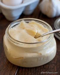 Roasted Garlic Aioli Recette Avec Images Nourriture Gastronomie Cuisine Francaise