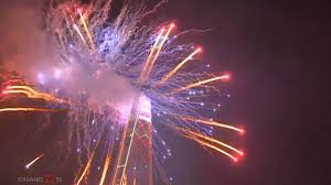 Seoul South Korea New Year Incredible Fireworks For 2018 Youtube