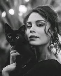 Alan Salmi's Instagram, Twitter & Facebook