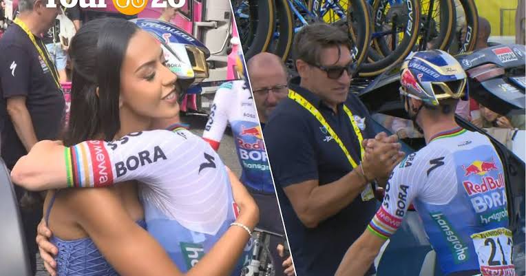 Met nog een knuffel van Oumi en z'n ouders voor de start: familie van Remco  Evenepoel is erbij in Parijs om tweede plaats te vieren | Sport | HLN.be