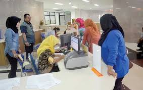 Analisis beban kerja dokter dan perawat dalam upaya optimalisasi pemanfaatan tenaga di rumah sakit umum dr tars001 2. 5 Tugas Administrasi Rumah Sakit Syarat Gaji Kemampuan