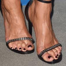 Jennifer Aniston Feet Footfetishcommunity Highheels Footfetishnation Footfetishgroup Celebrityf V Jennifer Aniston Feet Celebrity Feet Jennifer Aniston