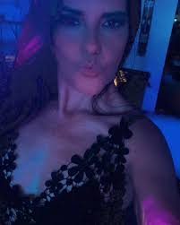 Gloria Rosa (@risagloria) • Instagram photos and videos