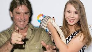 Wer da jetzt nichts mit anzufangen weiss, der liest sich am besten nochmal die todesursache von steve irwin genau durch ;o) aber ich hab mich artig fern gehalten und die beiden aus sicherem abstand bestaunt. Steve Irwin Tod Und Todesursache Familie Kinder Frau Eltern