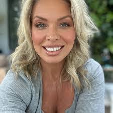 Kelly Satterfield's Instagram, Twitter & Facebook