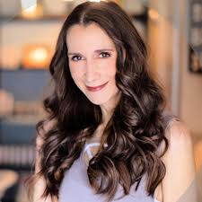 Abbie Major's Instagram, Twitter & Facebook