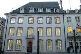 | 1 relation | voir la page d'accueil, le profil, l'activité et les articles de carlo Staat Kauft Dresdner Bank Gebaude Tageblatt Lu Tageblatt Lu