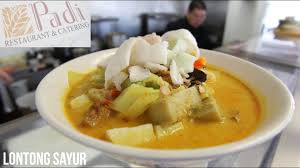 Berikut resep lontong sayur yang cocok dijadikan alternatif untuk menu sarapan atau makan siangmu. Kabarinews Sajian Vegetarian Lontong Sayur Ala Restoran Padi Youtube