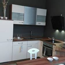I Co Ip 3700 Kunststoff Magnolienweiss H0127fein Aber Klein Moderne Einbaukuche Fur Kleine Raume Und Fur Den Kleinen Ge Ausstellungskuchen Kuche Einbaukuche