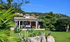 Beim urlaub im ferienhaus sardinien am meer und natur zu genießen, fällt auch aufgrund des angenehmen klimas leicht. Ferien Auf Sardinien Mit Der Sardegna Gmbh Sardinien De