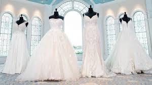 The princess and the frog finds the lives of arrogant, carefree prince naveen and hardworking waitress tiana crossing paths. Say I Do In One Of These Wedding Dresses From The 2021 Disney Fairy Tale Weddings Collection Gma