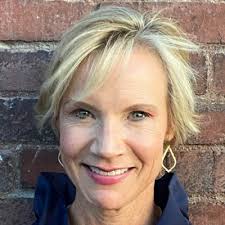 Recently, I've seen many friends, colleagues, and others share the dreaded  'looking for a new role' post after an unexpected job loss.