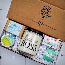 We have numerous gift ideas for bosses day for you to pick. 47 Appropriate Gifts For Your Boss That They Ll Actually Like Dodo Burd