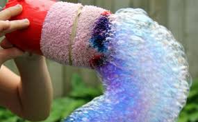 Le Serpent De Bulle Arc En Ciel Trucs Et Bricolages Serpent De Bulle Faire Des Bulles Enfant