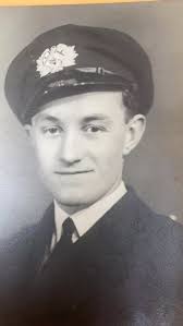 Tributes to Captain Stephen Birch who taught thousands of Grimsby fishermen  their trade