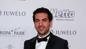 Viel spaß :)ich finde persönlich, die beiden süß zusammen! Fuck Ju Gothe Star Elyas M Barek Im Uberblick Stars