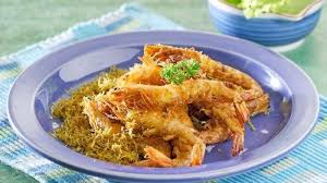 Ambil adonan secukupnya, letakkan pada selembar daun pisang, bungkus, semat dengan lidi sampai rapat. Resep Udang Goreng Remah Menu Makan Malam Yang Siap Habiskan Nasi Di Rumah Halaman All Tribun Kaltim