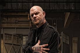Five finger death punch lead singer. Ffdp S Ivan Moody Our Government Is Failing Us