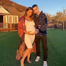 He was born to his parents allen and concerning his online presence, mcbroom is active on instagram and twitter. Landon Mcbroom Bio Age Net Worth Height In Relation Nationality Body Measurement Career