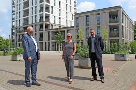 Wer nach deutschland flieht, muss oft viele monate in erstaufnahmelagern und gemeinschaftsunterkünften verbringen. Wohnungswirtschaft Leipzig Prasentiert 4 Punkte Programm Wohnungsmarkt News Ivv Immobilien Vermieten Verwalten Das Magazin Fur Die Wohnungswirtschaft