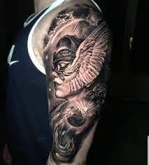 Sie haben sich nun dazu entschieden, sich ein echtes tattoo stechen zu lassen? 42 Walkure Ideen Walkure Valkyrie Tatowierung Kriegerin Tattoo
