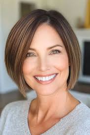 32 Cute Mom Haircuts That Make Every Day A Good Hair Day