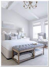 Or maybe you prefer the look of a storage bench seat at the end of your bed. 20 Gorgeous Romantic Master Bedroom Will Dreaming 36 Bedroom Decor Master For Couples Upholstered Bench Bedroom End Of Bed Bench