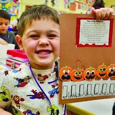 Summit Lane students celebrate Fall Day (3 pix)