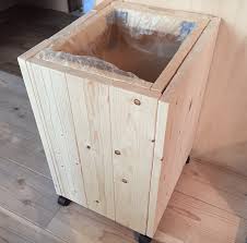 DIY】45ℓのゴミ袋がぴったり！！木のゴミ箱！｜かじすきたまご